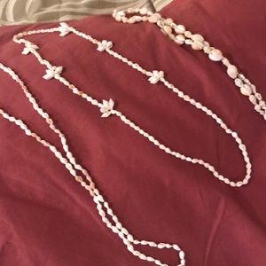 Set of 3 Shell necklaces